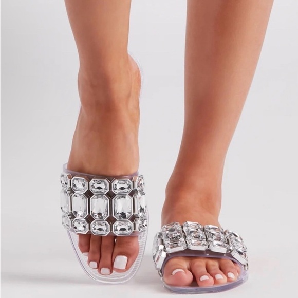 NIB Lauren Lorraine Jade Flat Jewel Sandal Clear Stone - Picture 2 of 9
